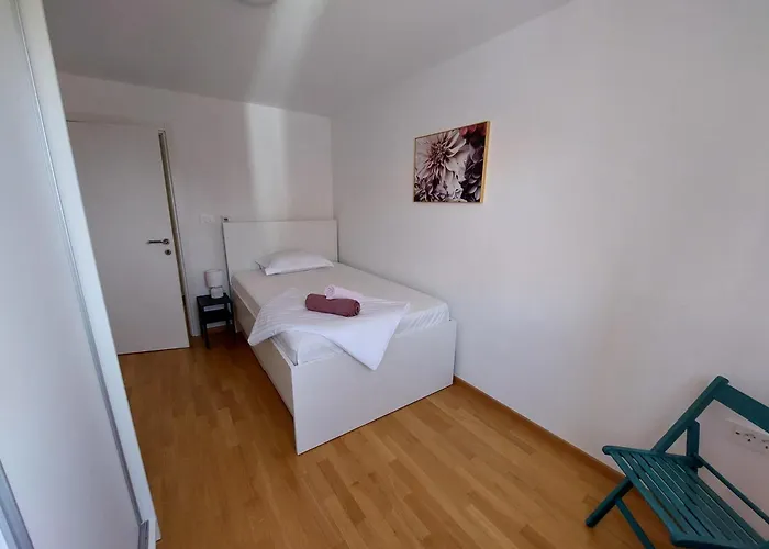 アパート Lux Nera